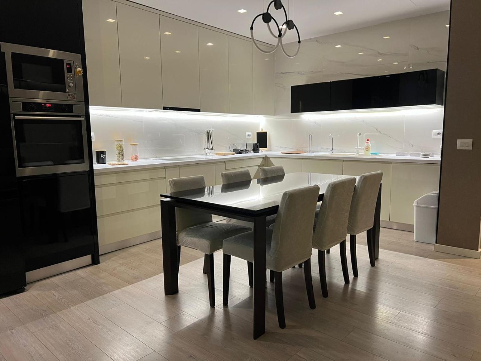 Appartamento Tirana Loft Living Esterno foto